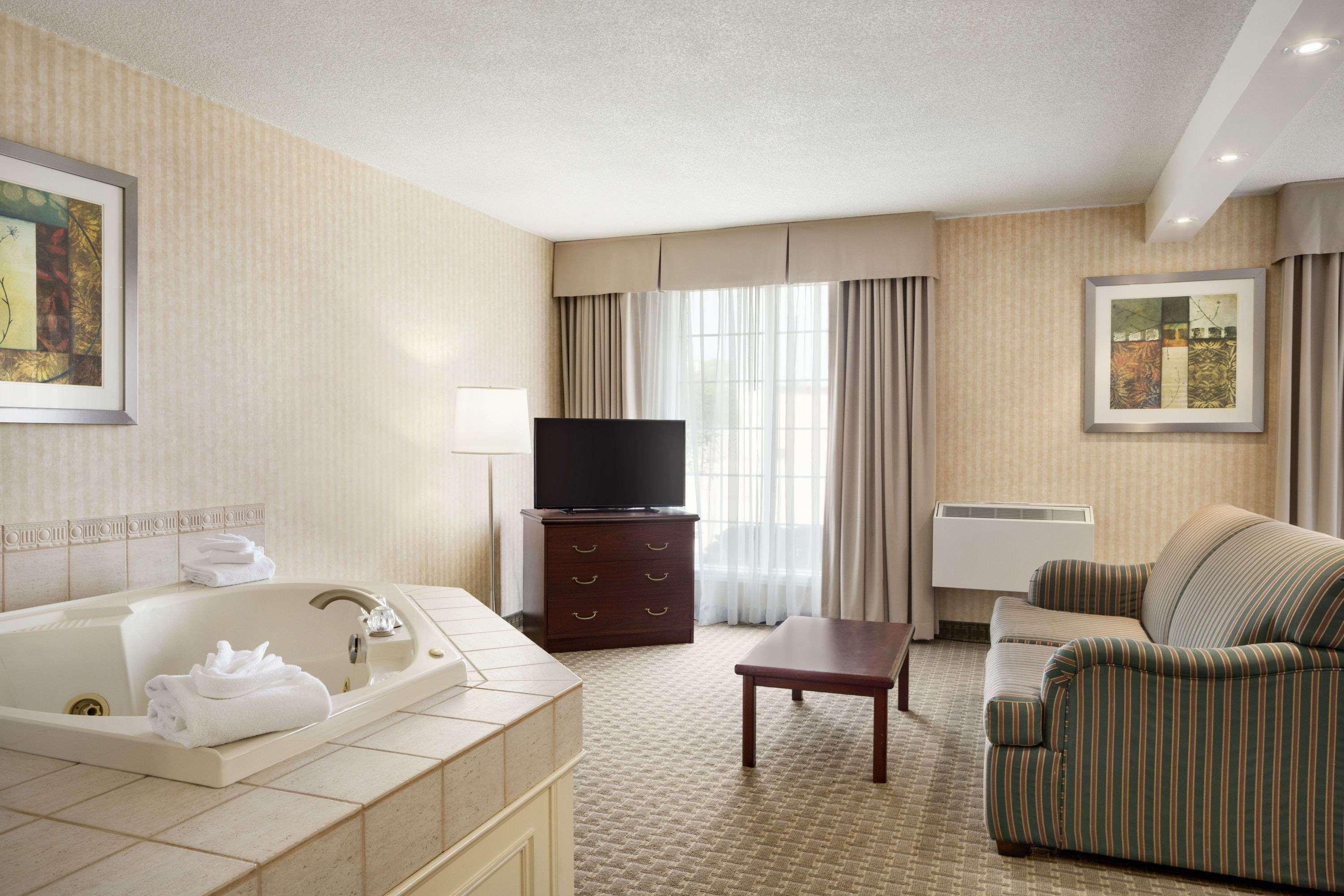 Days Inn By Wyndham Brantford Exterior foto